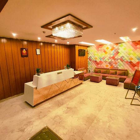The Triumph Hotel Varanasi Exterior foto