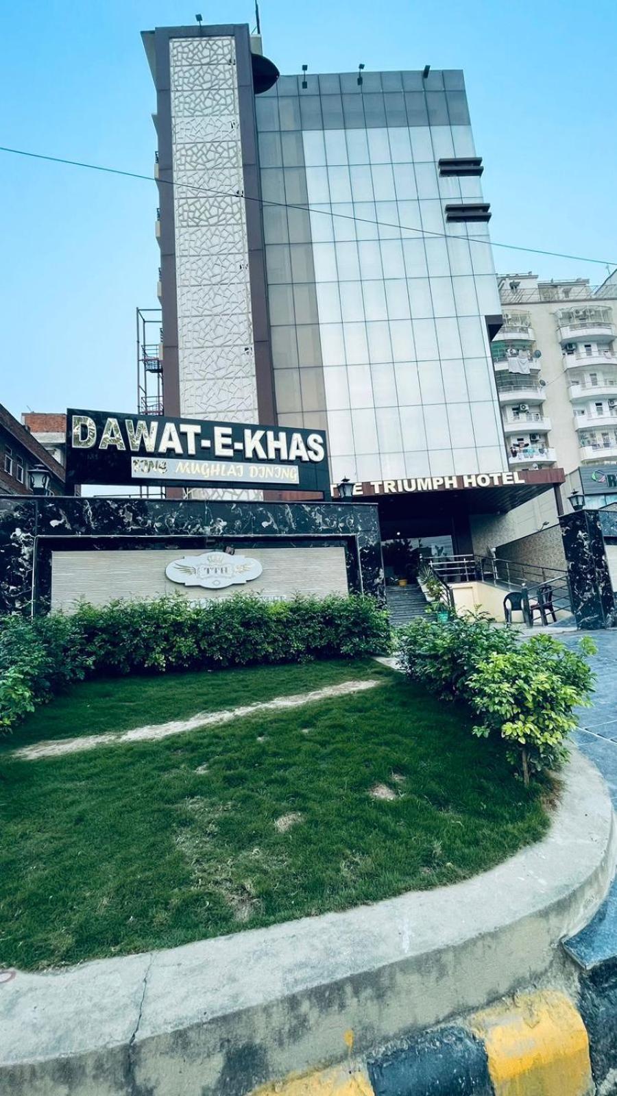 The Triumph Hotel Varanasi Exterior foto